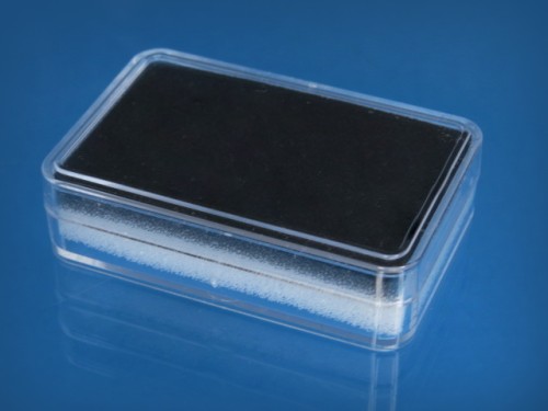 pudełeczko z czarną pianką 