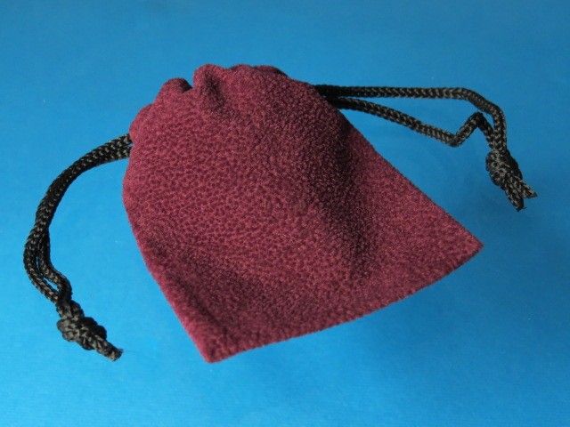 woreczek welurowy na kamienie, wahadełka