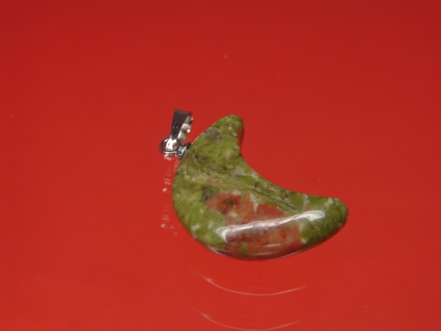 księżyc z unakitu * wisiorek