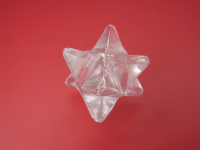  Merkaba  z kryształu górskiego.