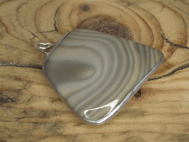 krzemień pasiasty * wisior