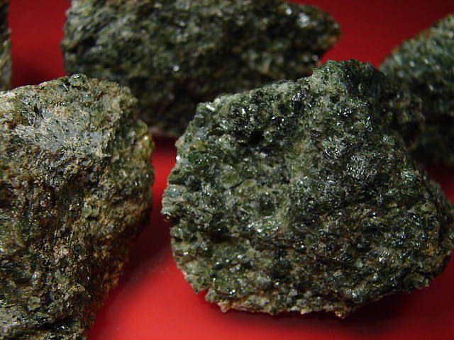 apatyt ziarnisty - kamień