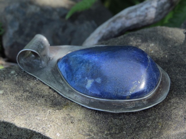 lapis lazuli * wisior