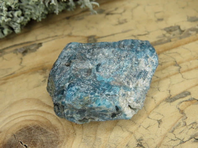 apatyt niebieski * Madagaskar