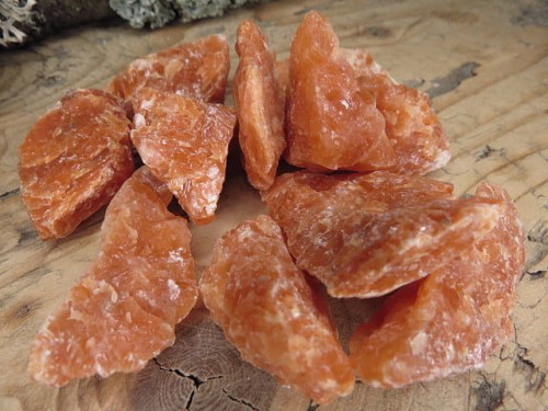 kalcyt ognisty - minerał - kamień