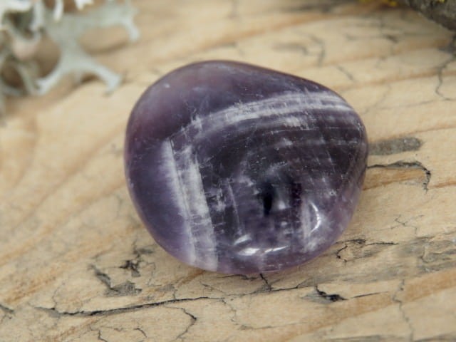 Dagaz - runa * ametyst