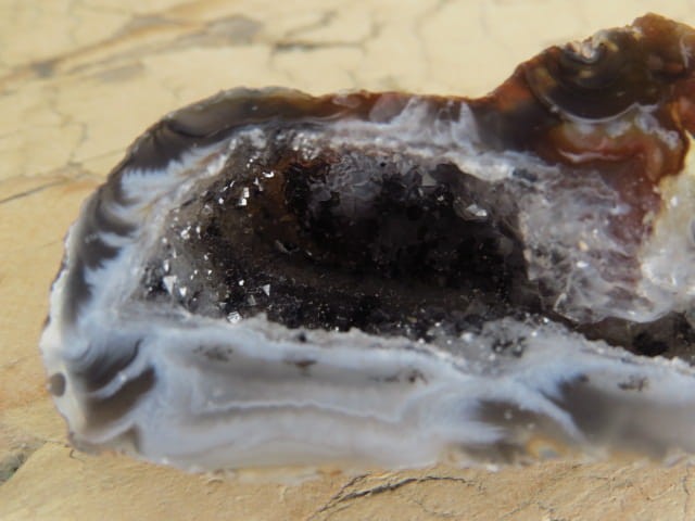 agat z geodą Brazylia