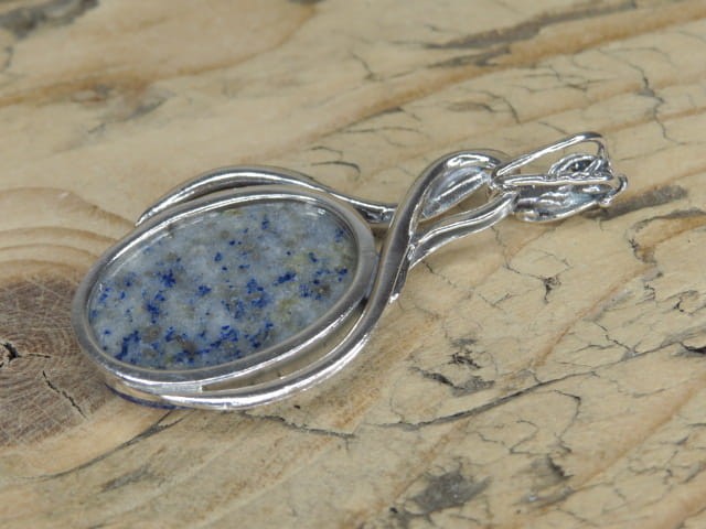 lapis lazuli * wisior