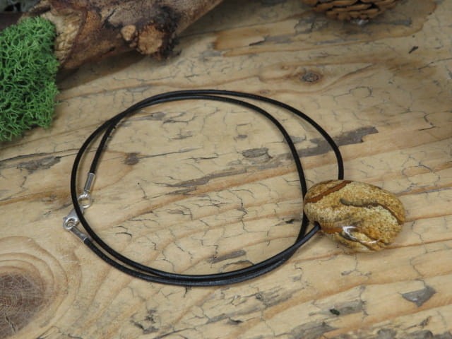 jaspis Kalahari * talizman na rzemieniu