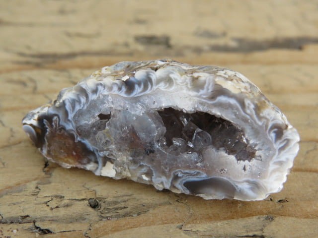 agat z geodą Brazylia