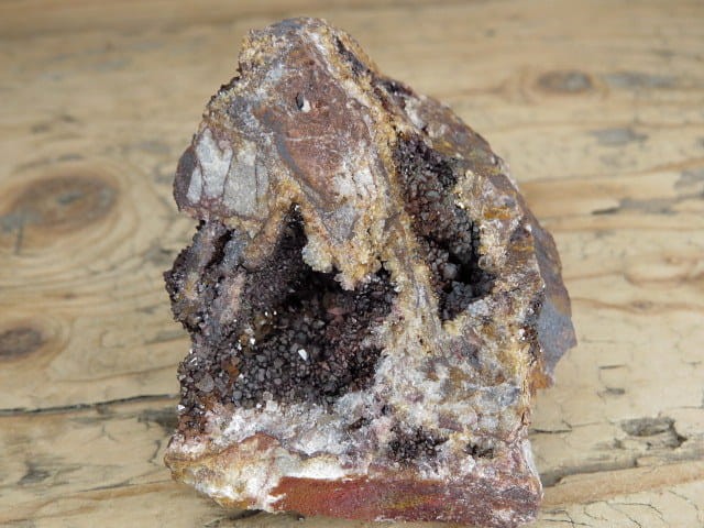 kryształy kwarcu na kwarcycie - Wiśniówka Wielka Polska