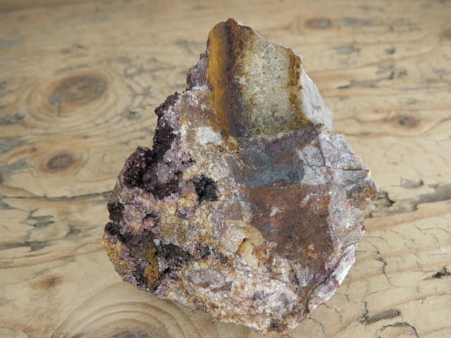 kryształy kwarcu na kwarcycie - Wiśniówka Wielka Polska