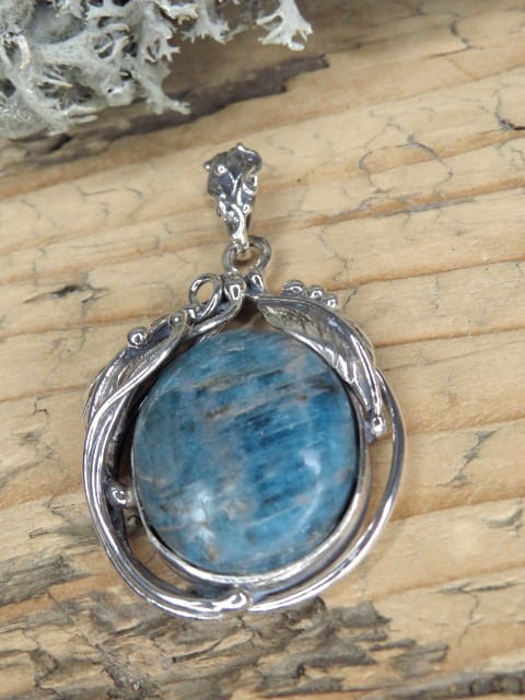 apatyt niebieski * wisior