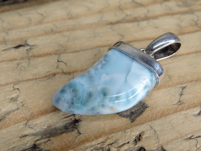 larimar * wisior
