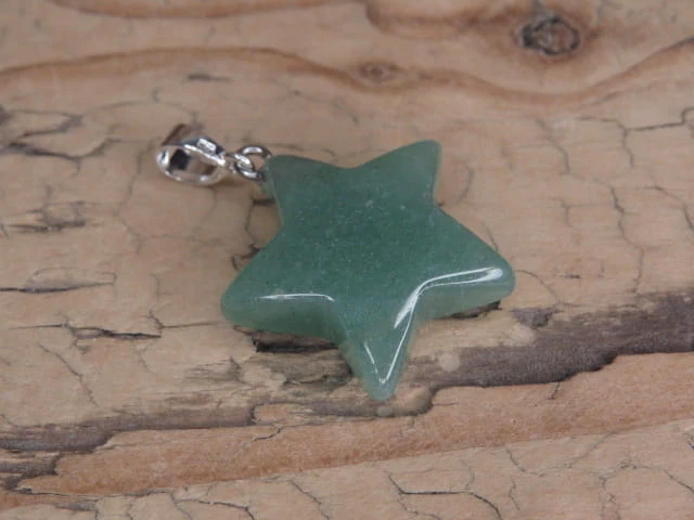 gwiazdka z awenturynu * wisiorek