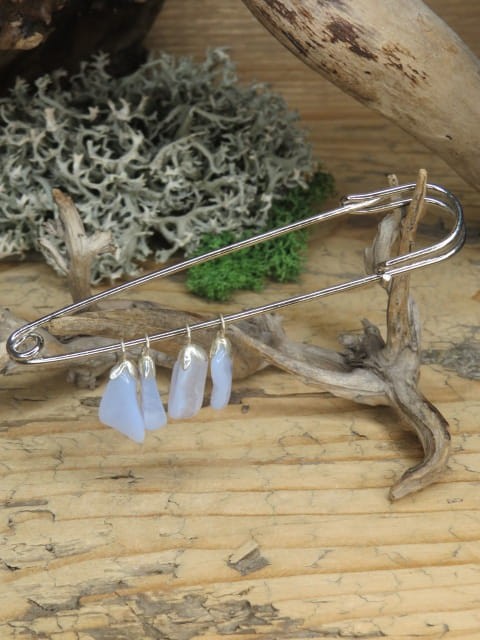 chalcedon błękitny agrafka - broszka