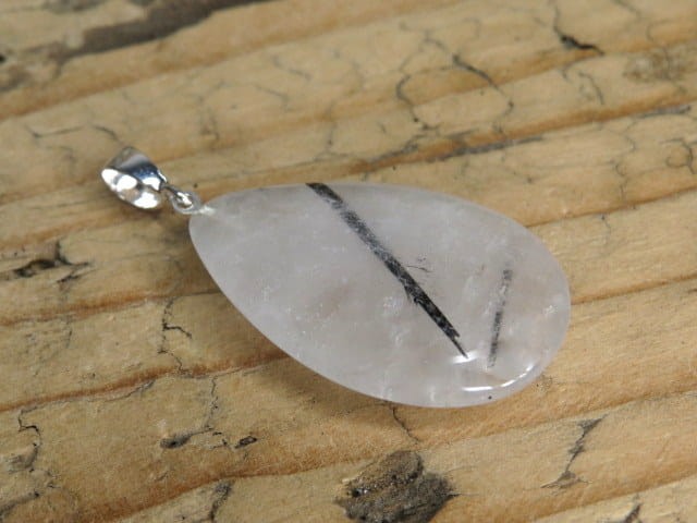 łezka z kwarcu turmalinowego * wisiorek