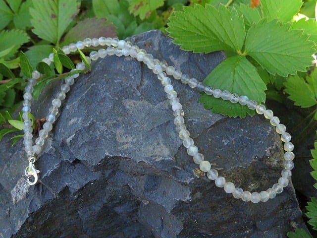 labradoryt * naszyjnik z labradorytu 4mm - szlif fasetkowy