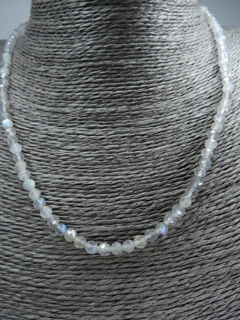 labradoryt * naszyjnik z labradorytu 4mm - szlif fasetkowy