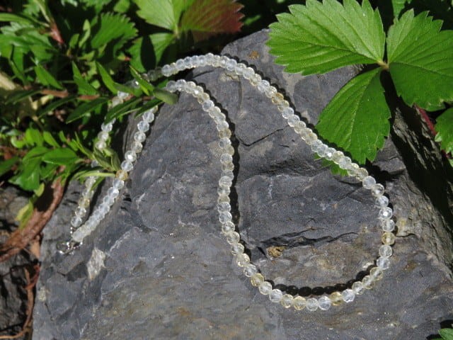 cytryn * naszyjnik z rubelitu 4mm - szlif fasetkowy