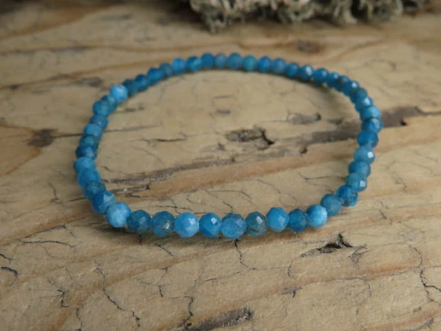 apatyt * bransoletka z apatytu 4mm - szlif fasetkowy