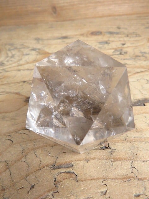 Dwudziestościan - kryształ górski