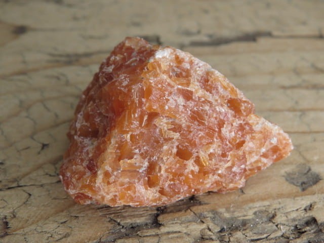kalcyt ognisty Madagaskar