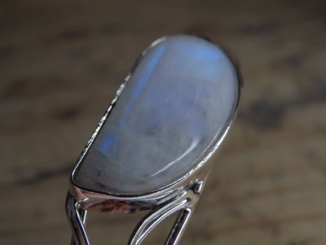 kamień księżycowy - bransoletka