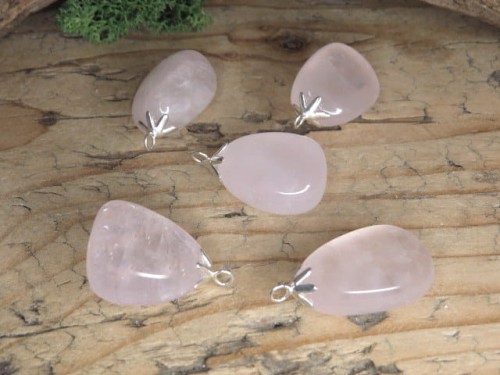 kwarc różowy * wisiorek