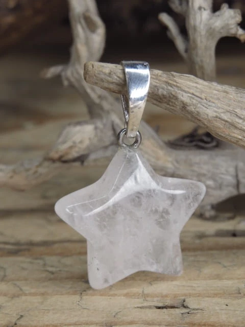 gwiazdka z kryształu górskiego * wisiorek