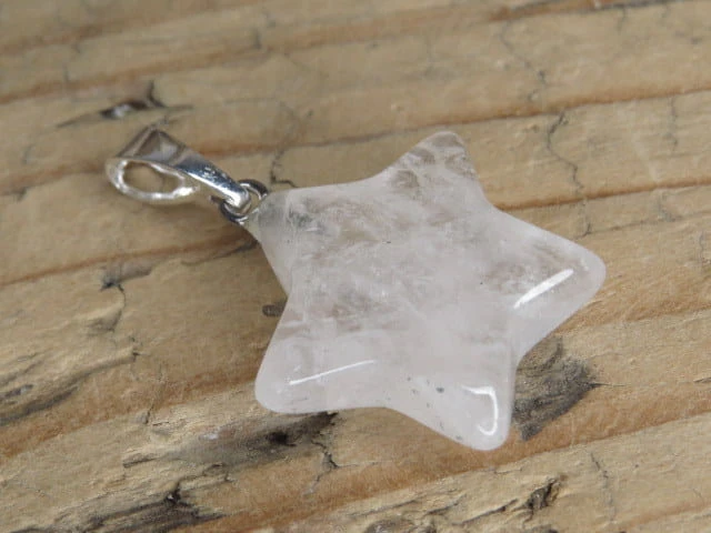 gwiazdka z kryształu górskiego * wisiorek