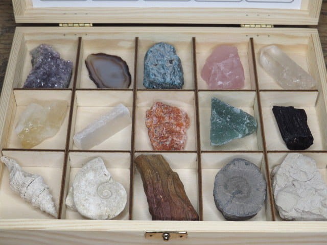 Kolekcja minerałów i skamieniałości