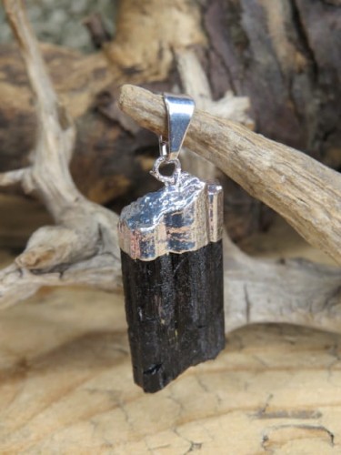 turmalin czarny szerl - wisior