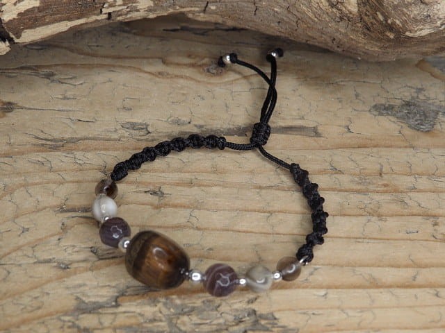 Kamienie dla znaku zodiaku Koziorożec * bransoletka zodiakalna makrama