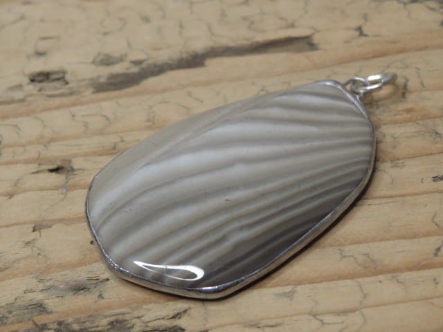 krzemień pasiasty * wisior