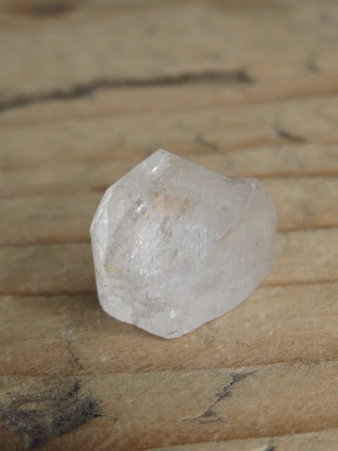topaz naturalny - Namibia
