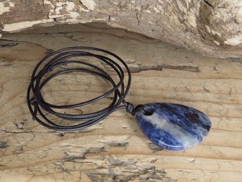 sodalit * talizman na rzemieniu