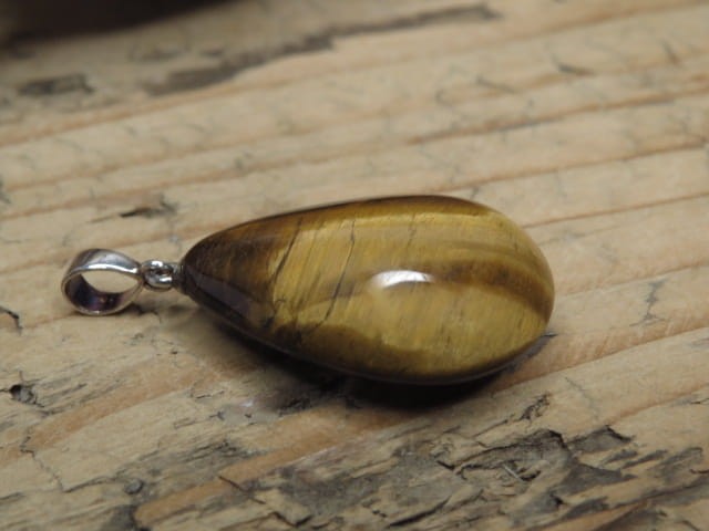 łezka z tygrysiego oka * wisiorek