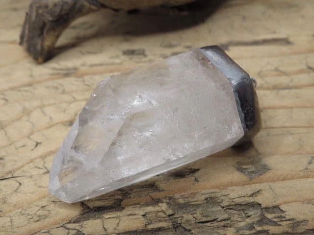 kryształ górski * wisior amulet