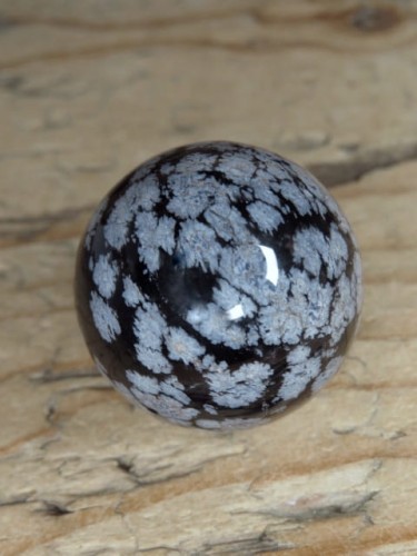 obsydian śnieżny kulka 3cm