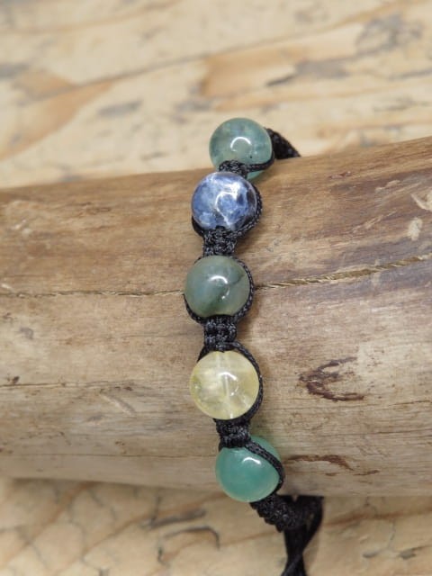 Bransoletka wspomagająca naukę * makrama