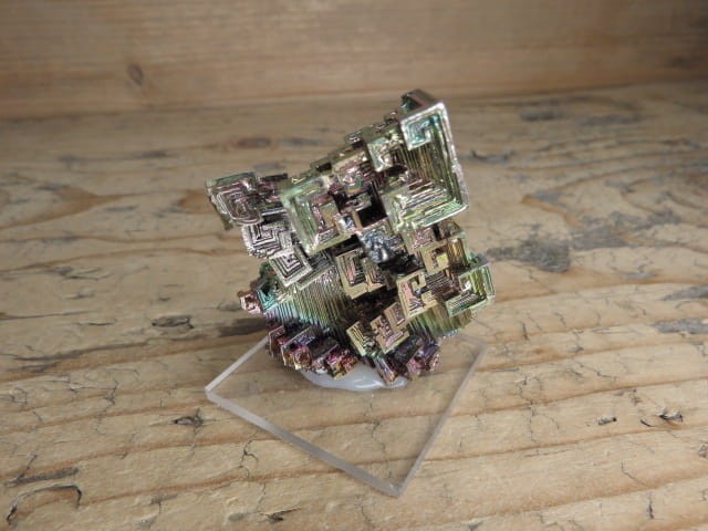 bizmut - kryształ laboratoryjny