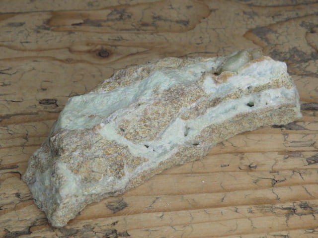 chalcedon , chalcedon chryzoprazowy i pimelit - Szklary Polska - poler