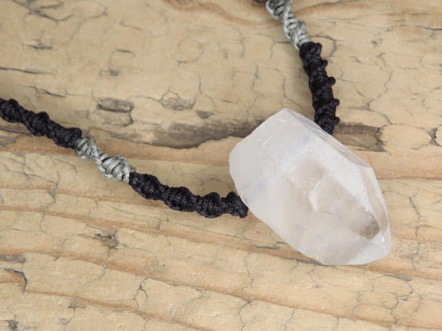 kryształ górski amulet ochrona i energia * naszyjnik makrama