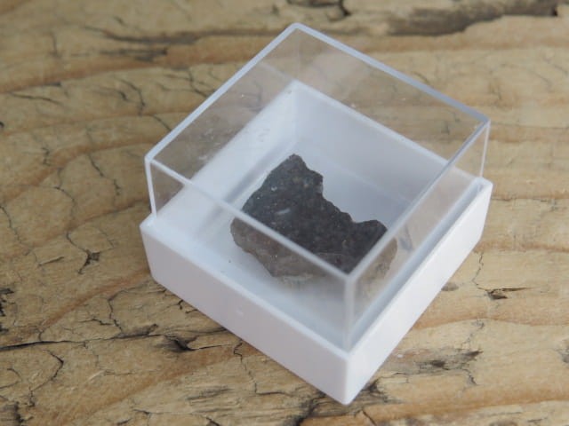 Meteoryt kamienny * NWA 13767