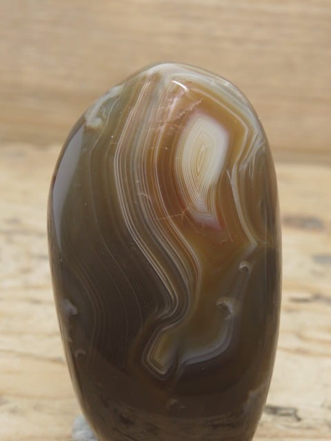 Agat - kamień do masażu. Ręcznie wykonane mydełko do masażu. Kamień polerowany.