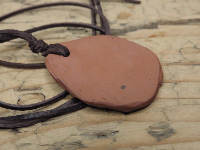 Aegishjalmur -Tarcza Algizowa - wisior z ceramiki - amulet ochronny