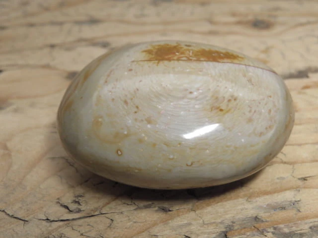 jaspis polichromia - kamień do masażu