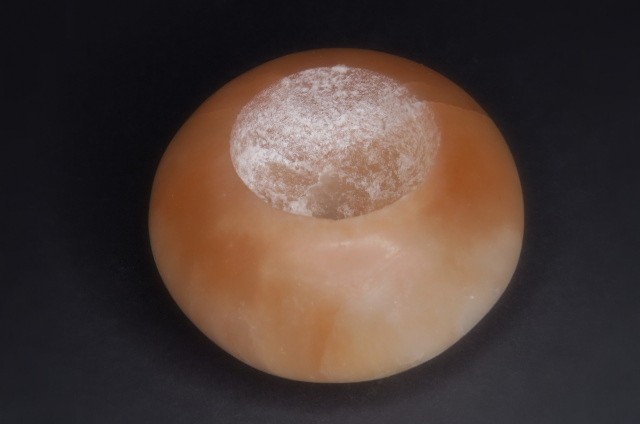 świecznik z selenitu - pomarańczowy, satynowy 