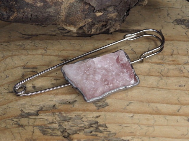 kwarc różowy agrafka - broszka duża